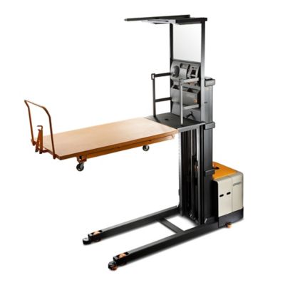 Crown 4-Wheel Platform and Cart - Order Picker - Man Up Order Picker